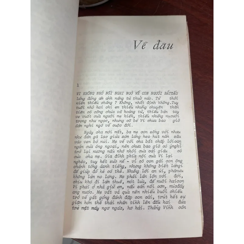 Qua cầu gió bay - Nguyễn Mộng Giác 703397