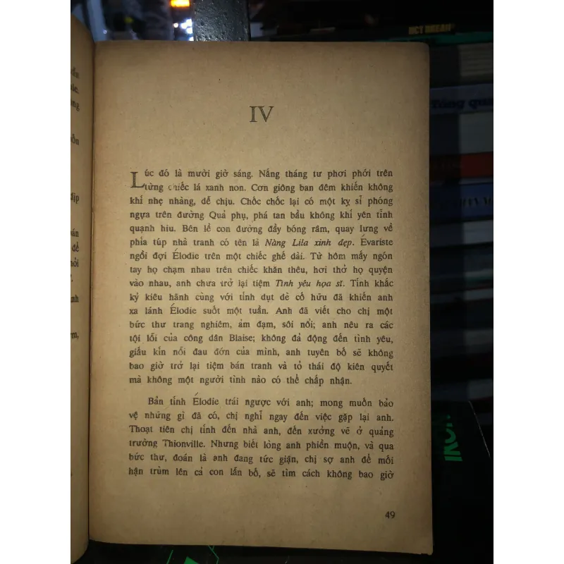 Các hung thần lên cơn khát - Anatole France  795491