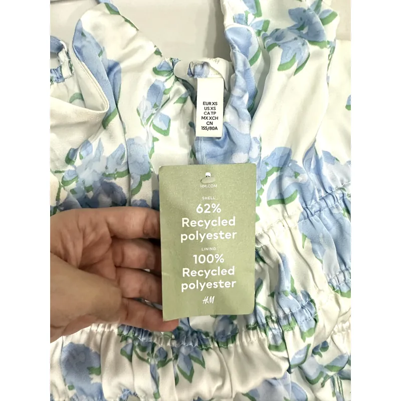 Váy đầm H&M new , còn tem mác 702702