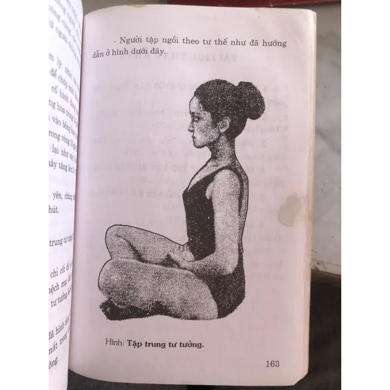 Tự chữa bệnh bằng yoga - Bảo Thắng 1031200