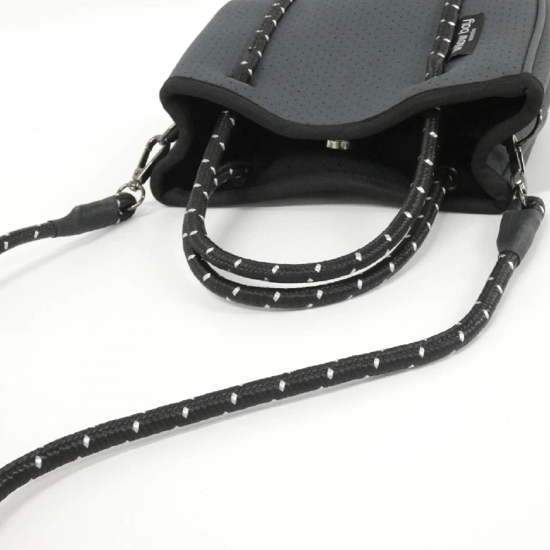 【Sản phẩm mới】WILLOW BAY DAYDREAM TINY 1091 Túi 616401