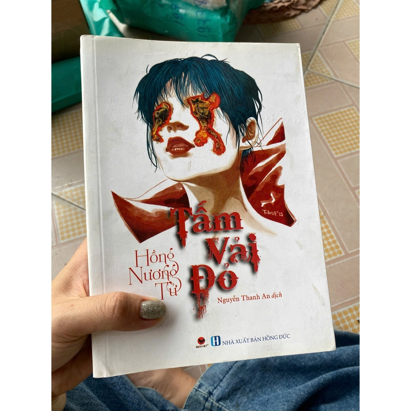 Tấm Vải Đỏ - Hồng Nương Tử, Mới 80% (Tuyen) 289833