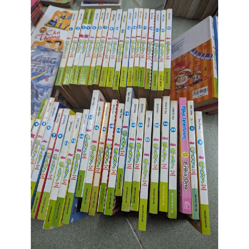 TRUYỆN TRANH NHÓC MIKO CÔ BÉ NHÍ NHẢNH 299392