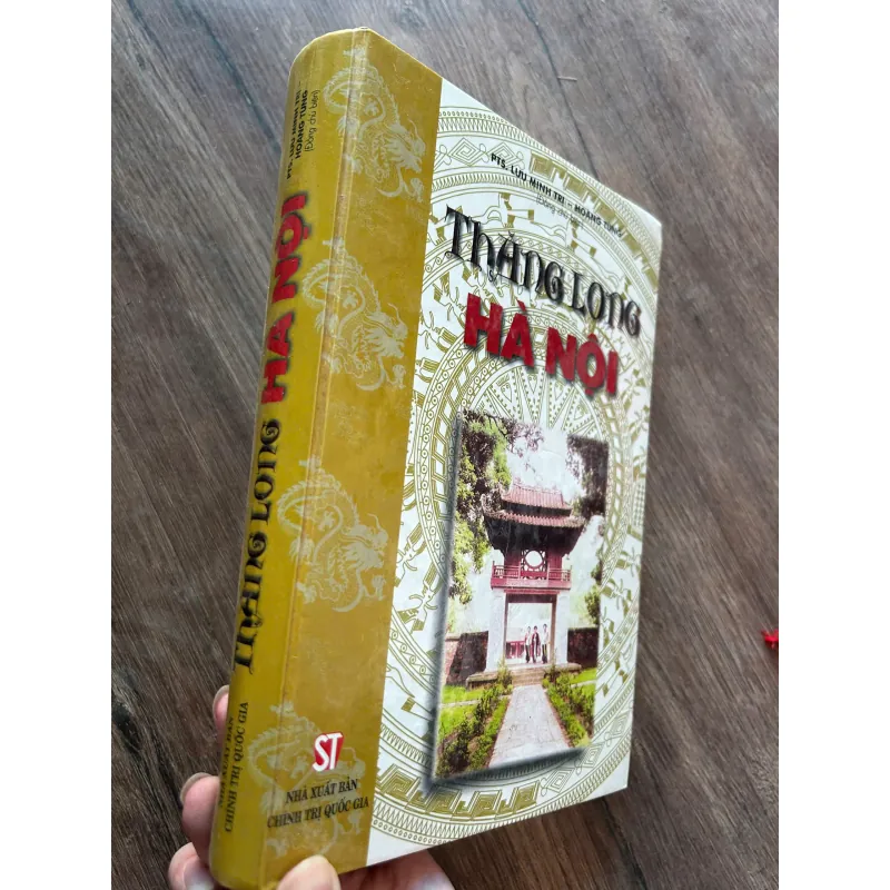 Thăng Long Hà Nội - Pts. Lưu Minh Trí - Hoàng Thị Thoa 708300