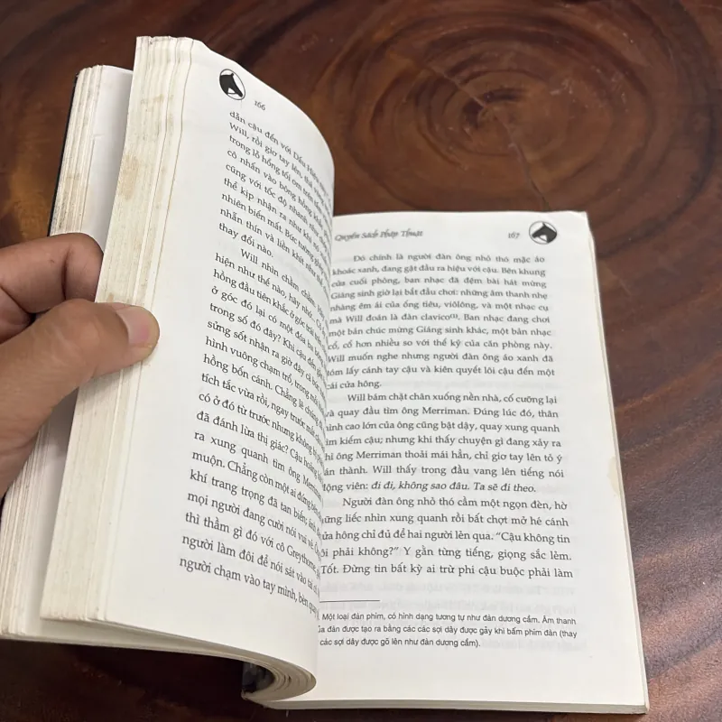 II Văn Học: Bóng Tối Trỗi Dậy - SUSAN COOPER - 2008 998066