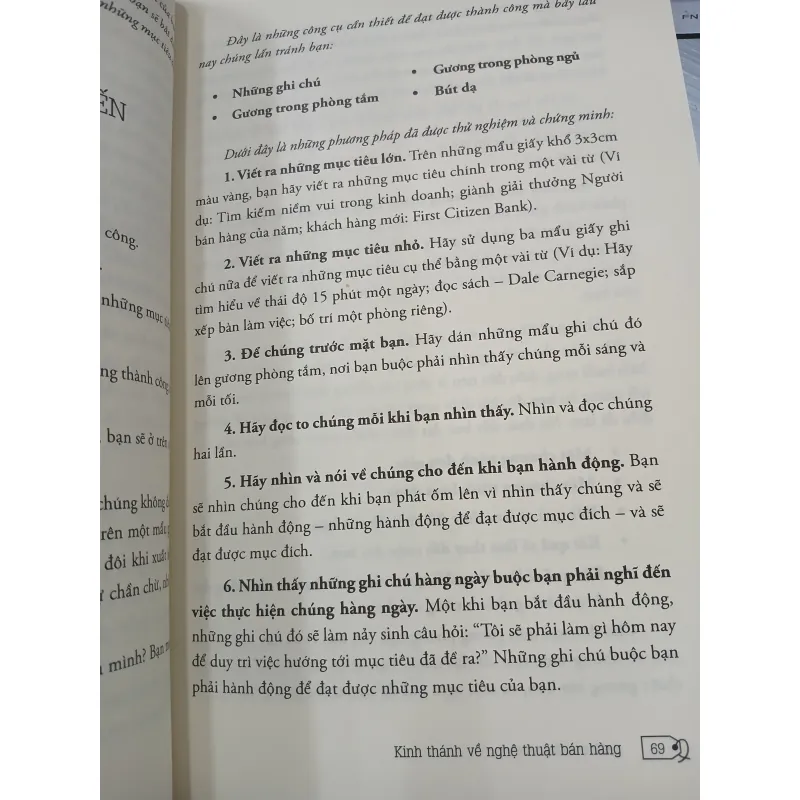 KINH THÁNH VỀ NGHỆ THUẬT BÁN HÀNG - THANH TÙNG, THU HUYỀN 746517