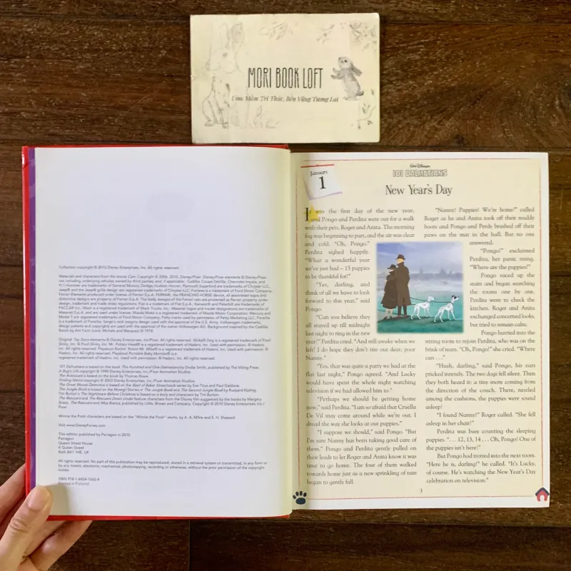 Sách ngoại văn Disney 365 Bedtime Stories - Printed in Poland, Used, Bìa cứng 578056