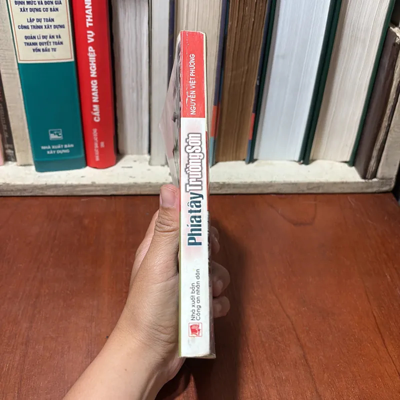 II Lịch Sử: Phía Tây Trường Sơn - Nguyễn Việt Phương - 2008 734500