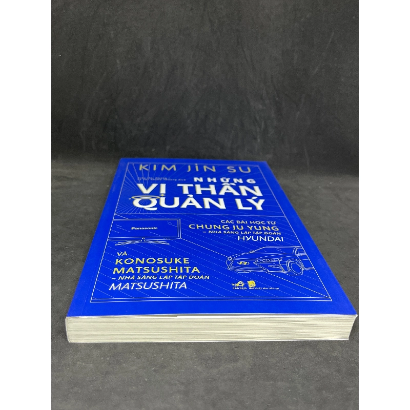 Những Vị Thần Quản Lý - Kim Jin Su mới 90% HCM0906 364619