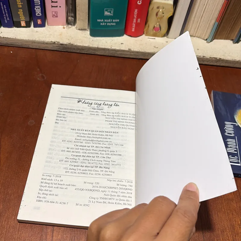 II Tập Truyện: Khoảng Sáng Hoàng Hôn - Đoàn Ngọc Minh - 2018 785700