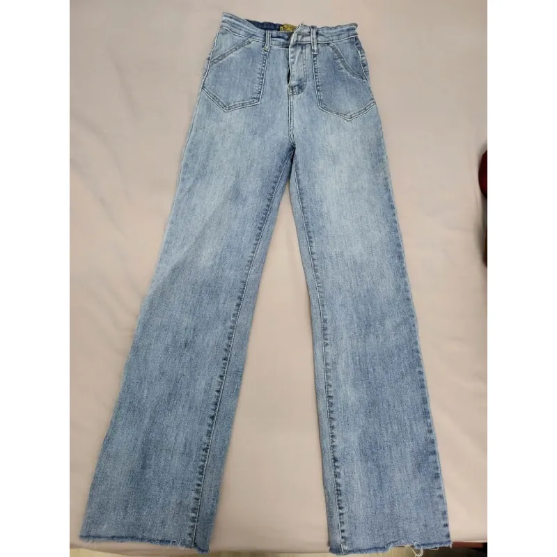 Quần jean ống suông size S 907720