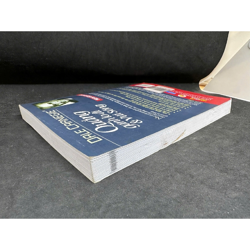 [Phiên Chợ Sách Cũ] Quẳng Gánh Lo Đi Và Vui Sống, 2011 - Dale Carnegie H1809 SBM 701984