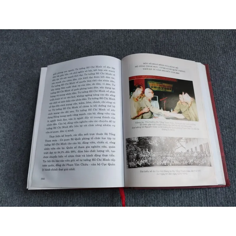 LỊCH SỬ ĐẢNG BỘ BỘ TỔNG THAM MƯU CƠ QUAN BỘ QUỐC PHÒNG (1945 - 2005) TẬP II 694816