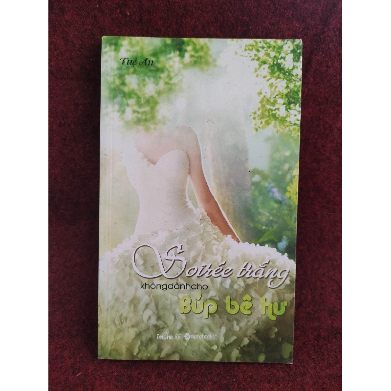 Soirée trắng không dành cho búp bê hư mới 80%HCM01/03 Rebooks.vn 951849