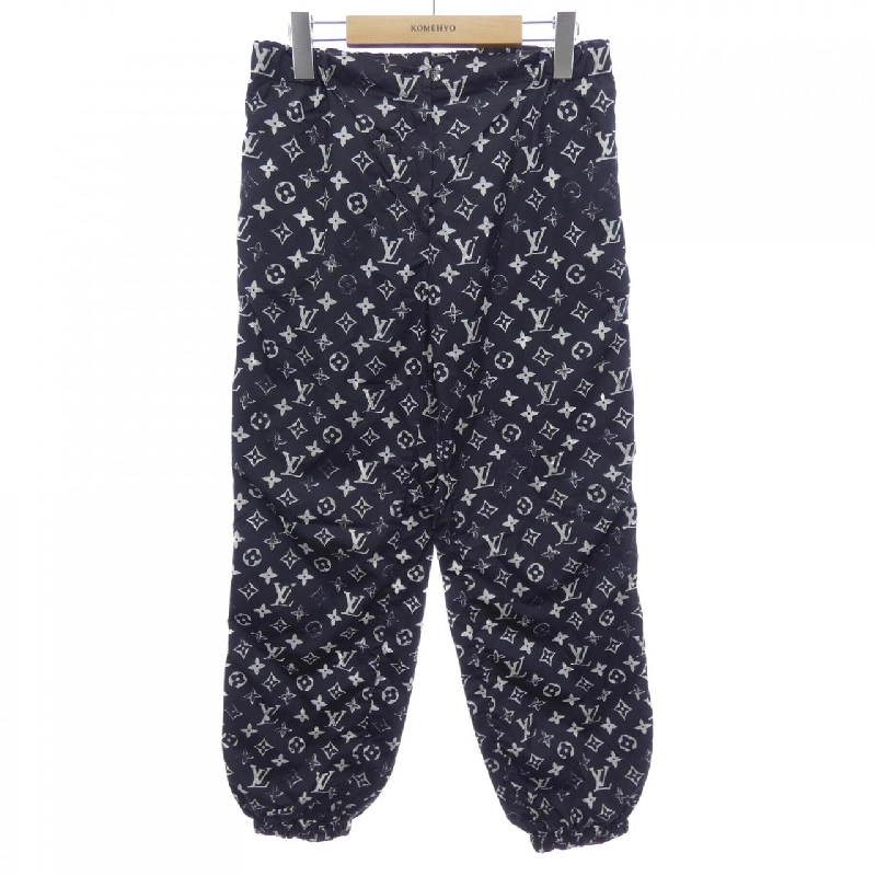 Quần jogger monogram hiệu ứng stencil LOUIS VUITTON FIPA11DFU - Hàng hiệu chính hãng 816519