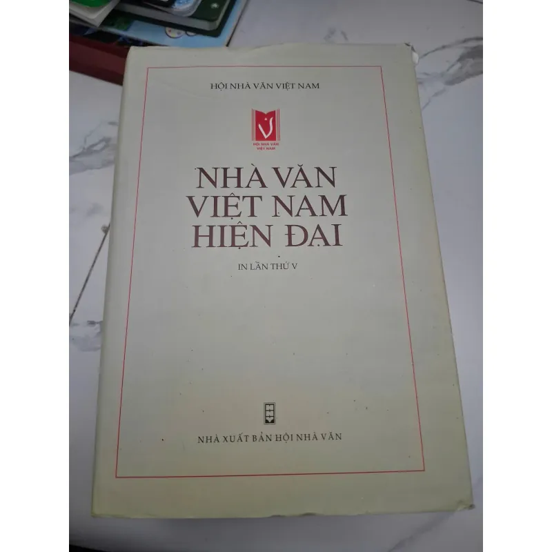 Nhà Văn Việt Nam Hiện Đại - Hội Nhà Văn Việt Nam - Văn học/Nghiên cứu 607848