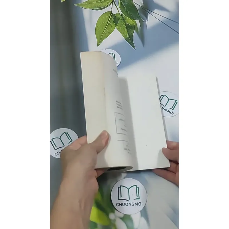 Anh chỉ muốn nắm tay em thôi - Emily Rose 694967