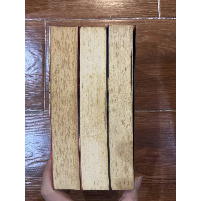 Tủ Sách Kinh Dị Giả Tưởng 3 cuốn . Mắt Thiên Phật . Toái Long Môn . Sách Thiên Cơ  763228