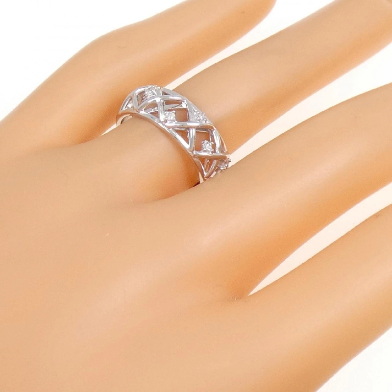 Nhẫn kim cương K18WG 0.07CT 672839