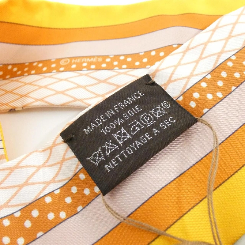 【Sản phẩm chưa sử dụng】Khăn quàng cổ Hermès GRAND THEATRE NOUVEAU 063761S 623556