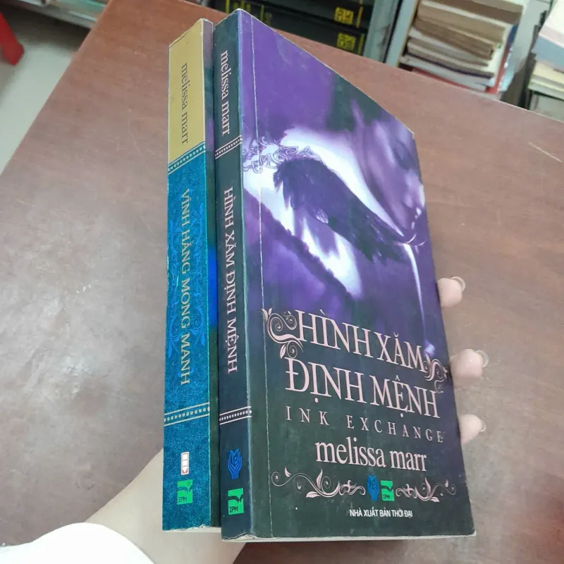 HÌNH XĂM ĐỊNH MỆNH, VĨNH HẰNG MONG MANH - MELISSA MARR ( VŨ GIA AN DỊCH) 991682