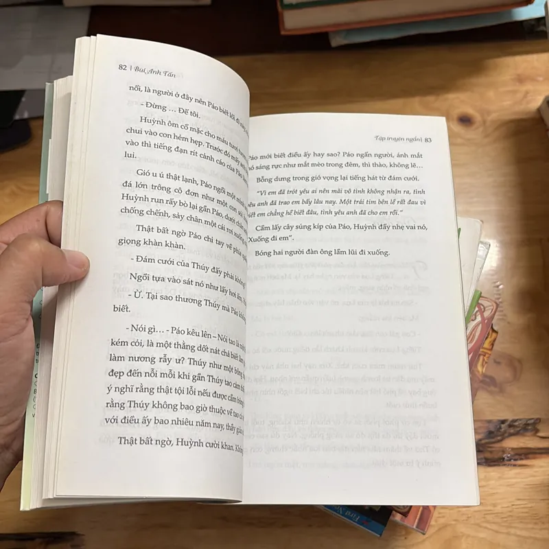 II Tập Truyện Ngắn: Ô Xúc Xắc Nhiều Màu - Bùi Anh Tấn - 2011 700934