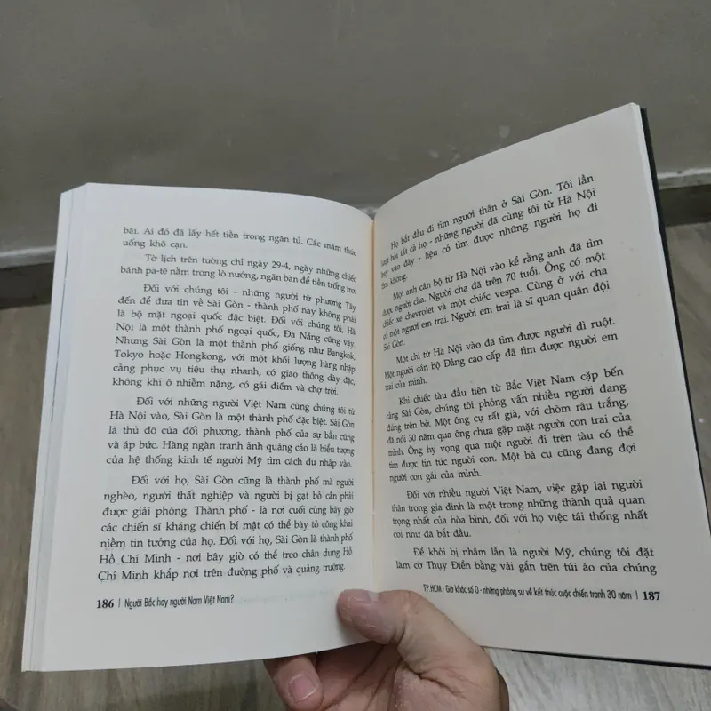 Thành Phố Hồ Chí Minh - Giờ Khắc Số 0 - Borries Gallasch 595714