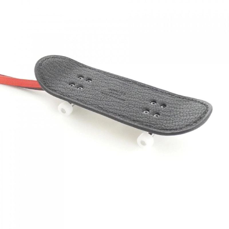 Móc khóa skateboard ngón tay DESSIN3 của Hermès 624075