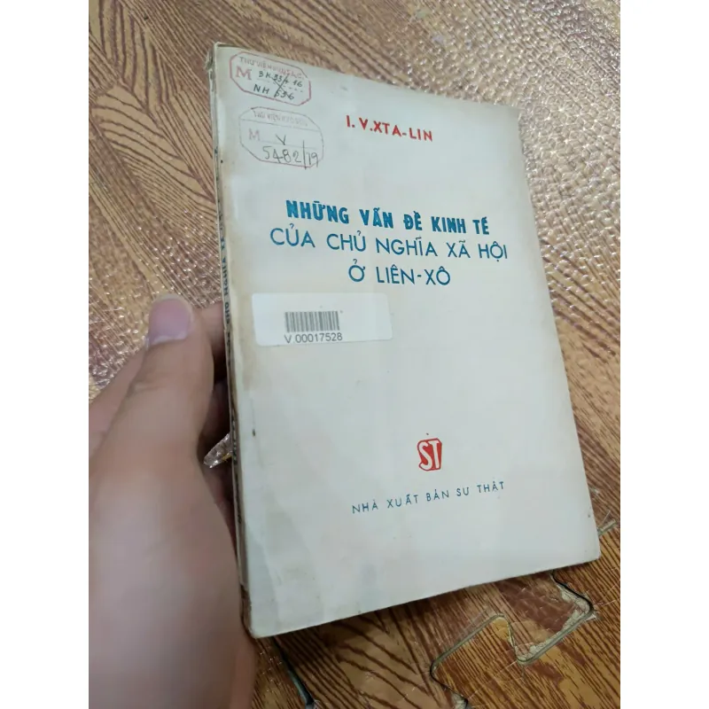 Những vấn đề kinh tế của CNXH ở Liên Xô - I.V. Stalin 971750