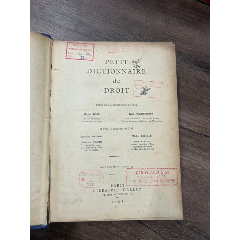 Petit Dictionnaire de Droit (Tiểu từ điển Pháp luật) 957992