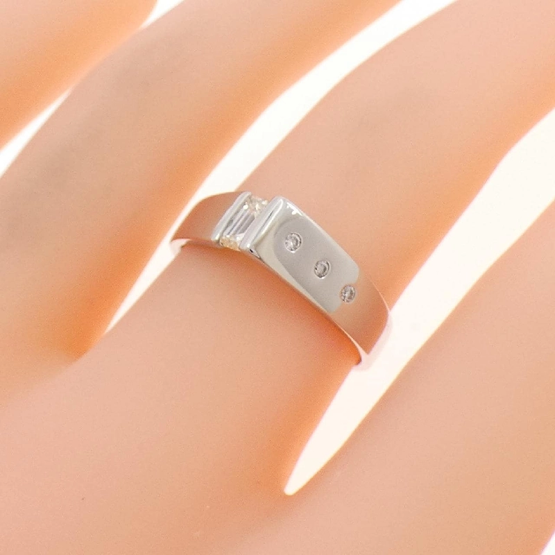 Nhẫn kim cương PT900 0.343CT - Hàng hiệu Authentic 853136