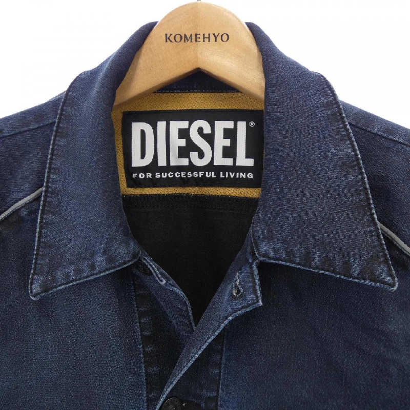 Áo khoác denim DIESEL - Hàng hiệu Authentic 884747