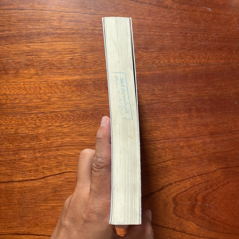 II Văn Học Kinh Điển: Những Con Chim Ẩn Mình Chờ Chết - Colleen McCullough - 2020 509902