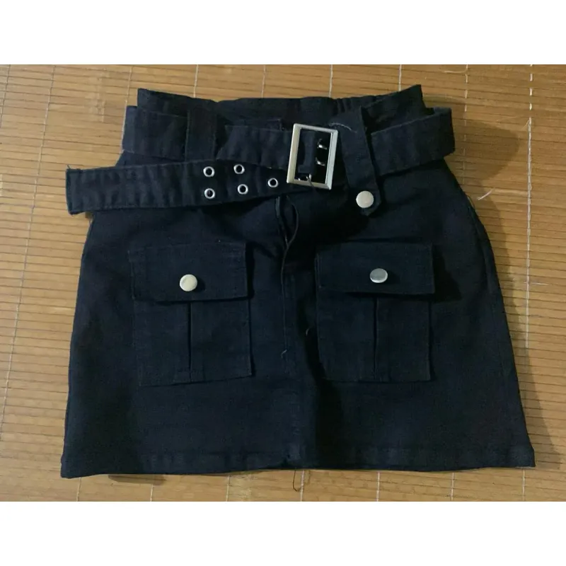 Chân váy chữ A vải kaki, kèm dây lưng . Size S - đen, sử dụng 1 lần 907874