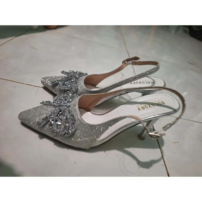Giày cao gót đính nơ đá 7p size 36 693075