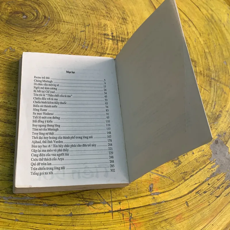 ERAGON CẬU BÉ CƯỠI RỒNG TẬP 2 747605