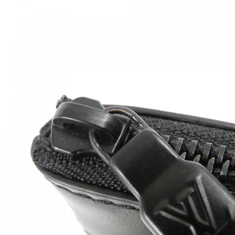 Túi xách Louis Vuitton Monogram Eclipse Pochette To Go M81569 619178