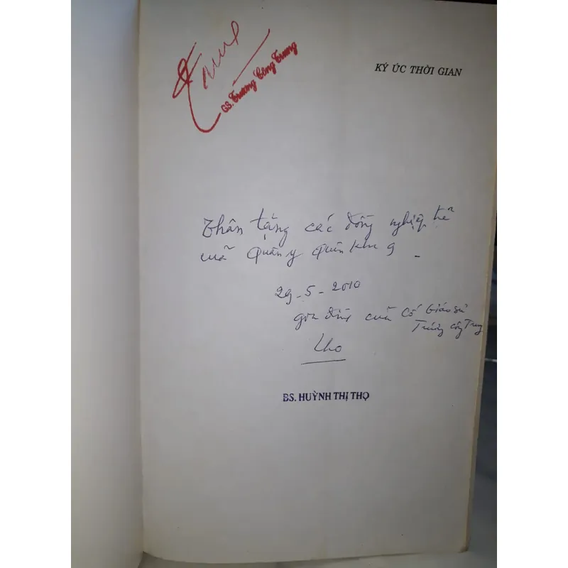 Ký ức Thời gian - Những câu chuyện về cuộc đời của GS. TS Trương Công Trung 598571