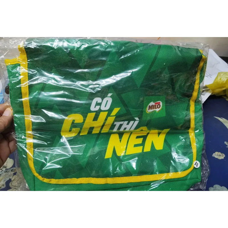 Túi đeo chéo năng động - KM sữa Milo 996211