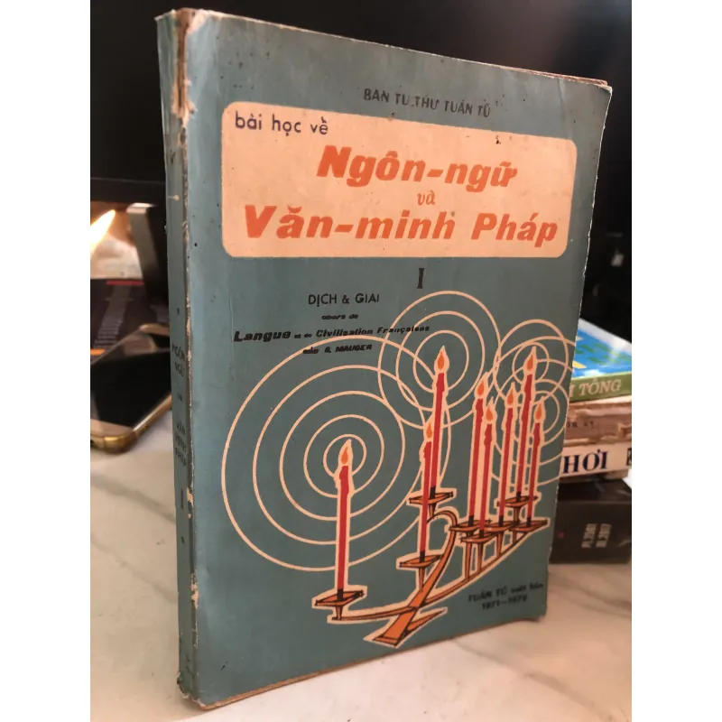 Bài học về ngôn ngữ và văn minh Pháp I 1029106