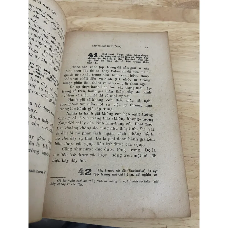 YoGa Thiền Định ll luyện Tinh thần -tự giải thoát (in năm 1966) 553572