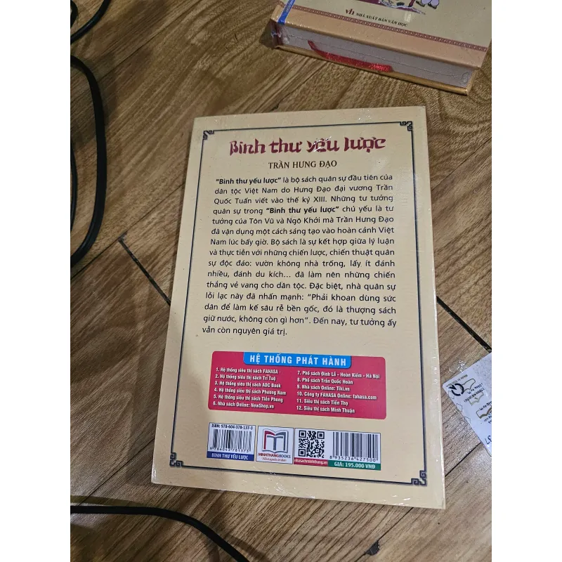 Binh thư yếu lược
136k 786261