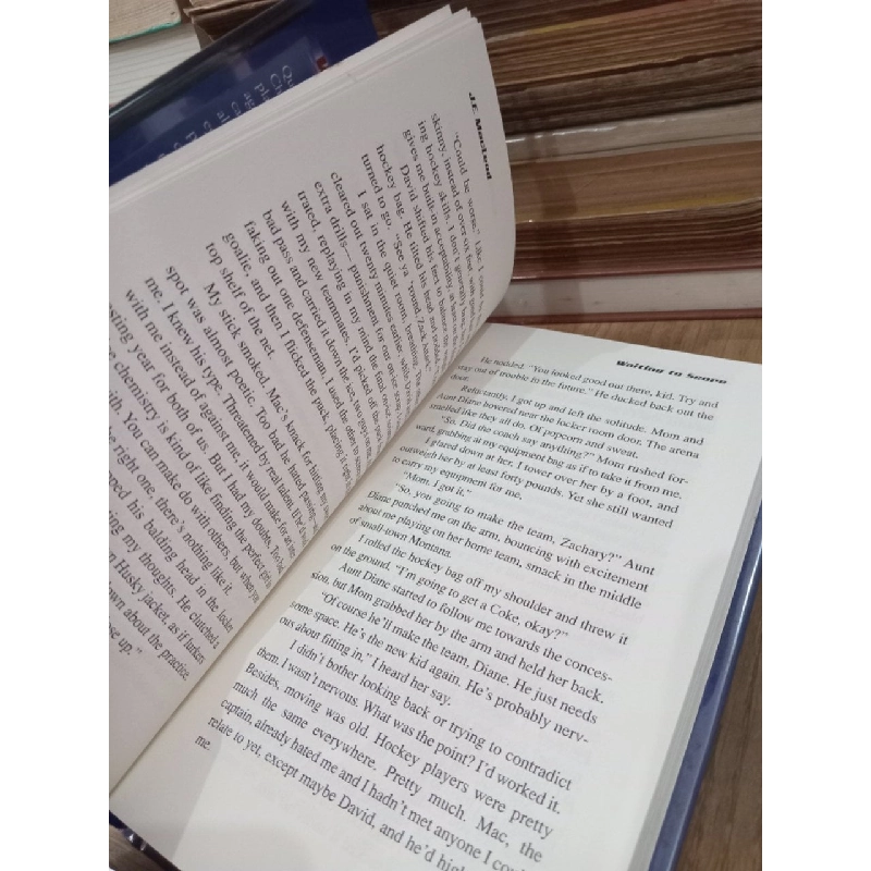 Waiting to score - J.E. MacLeod 782804