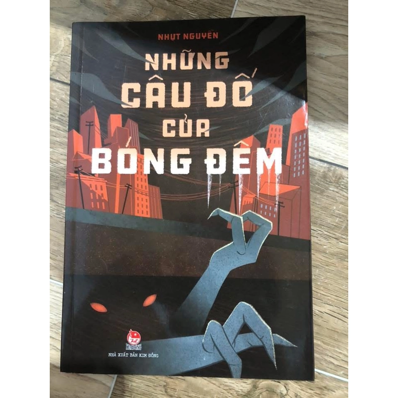 Những câu đố của bóng đêm- Mới giá bìa 95k 509540