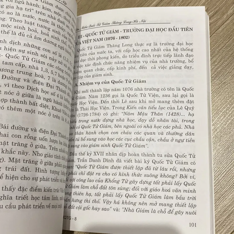 VĂN MIẾU - QUỐC TỬ GIÁM THĂNG LONG - HÀ NỘI (XB 2012) 751651