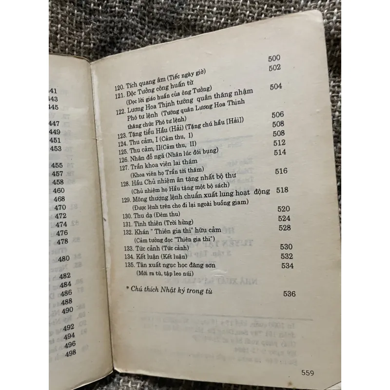 Hồ chí Munh - văn chữ Hán và chữ Việt  1009476