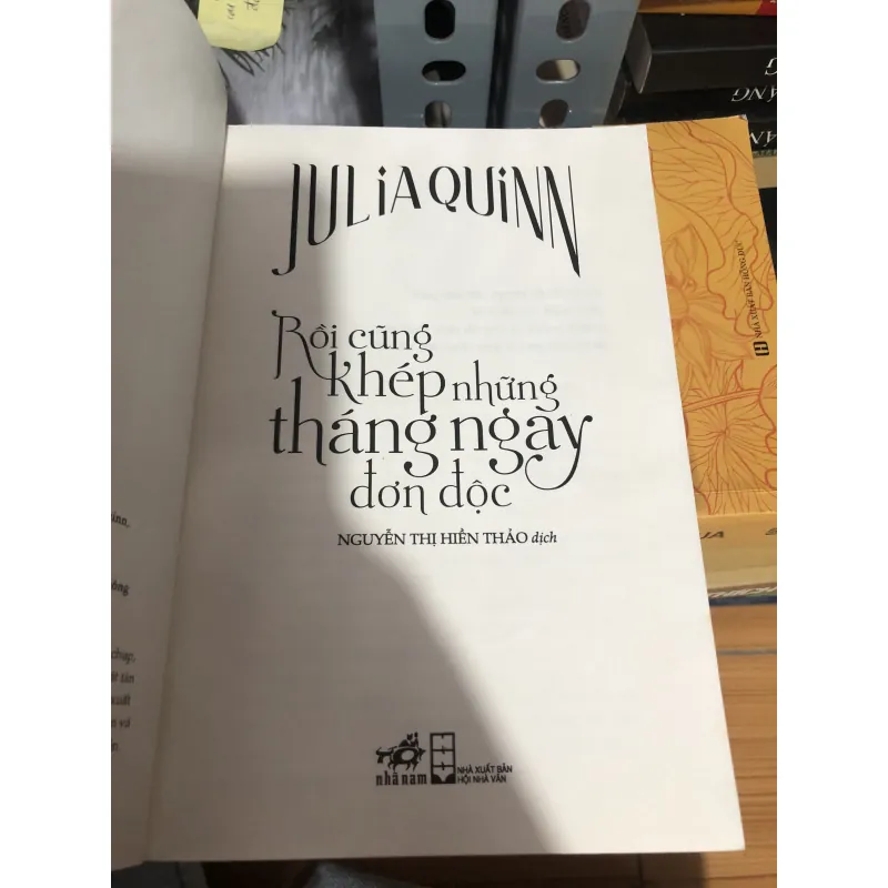 Rồi cũng khép những tháng ngày đơn độc 990581