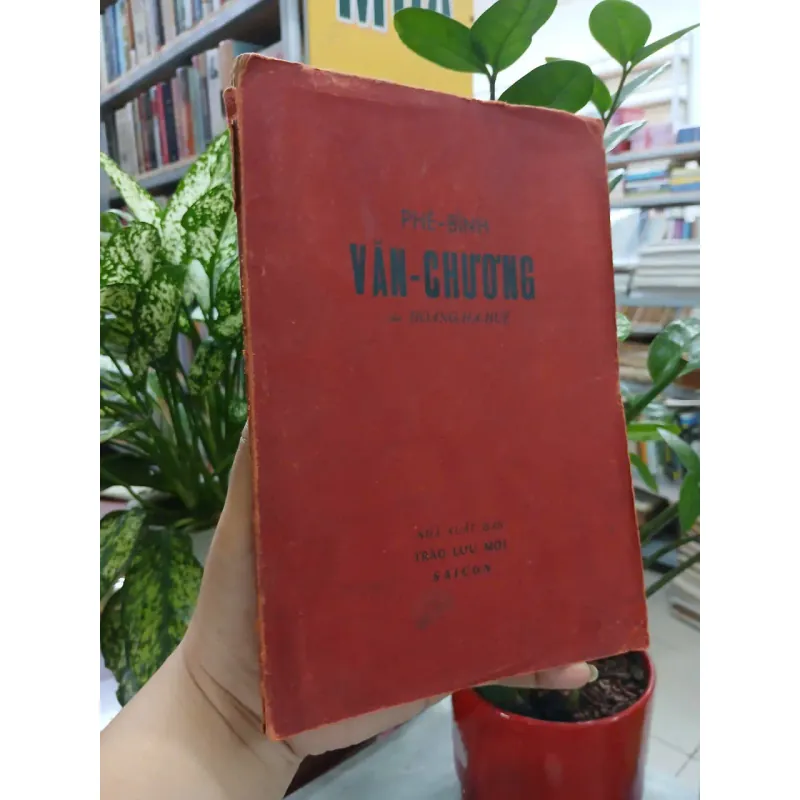 PHÊ BÌNH VĂN CHƯƠNG - HOÀNG HẠ HUỆ 940641