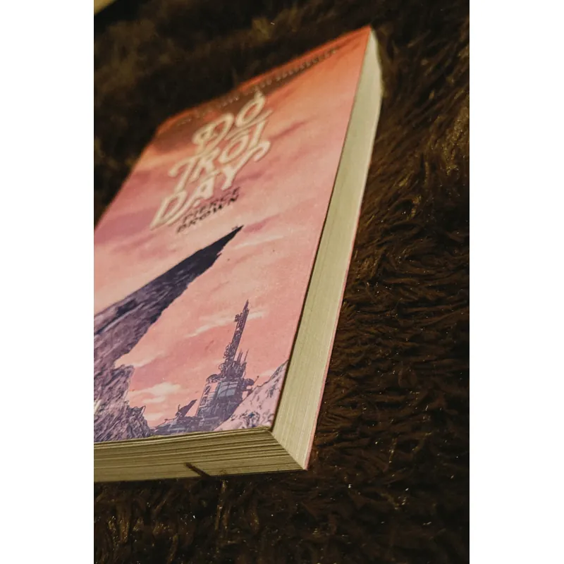 Đỏ trỗi dậy 701943