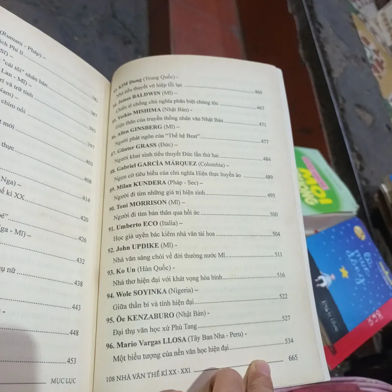 108 Nhà Văn Thế Kỷ XX- XXI - Đoàn Tử Huyến 759244